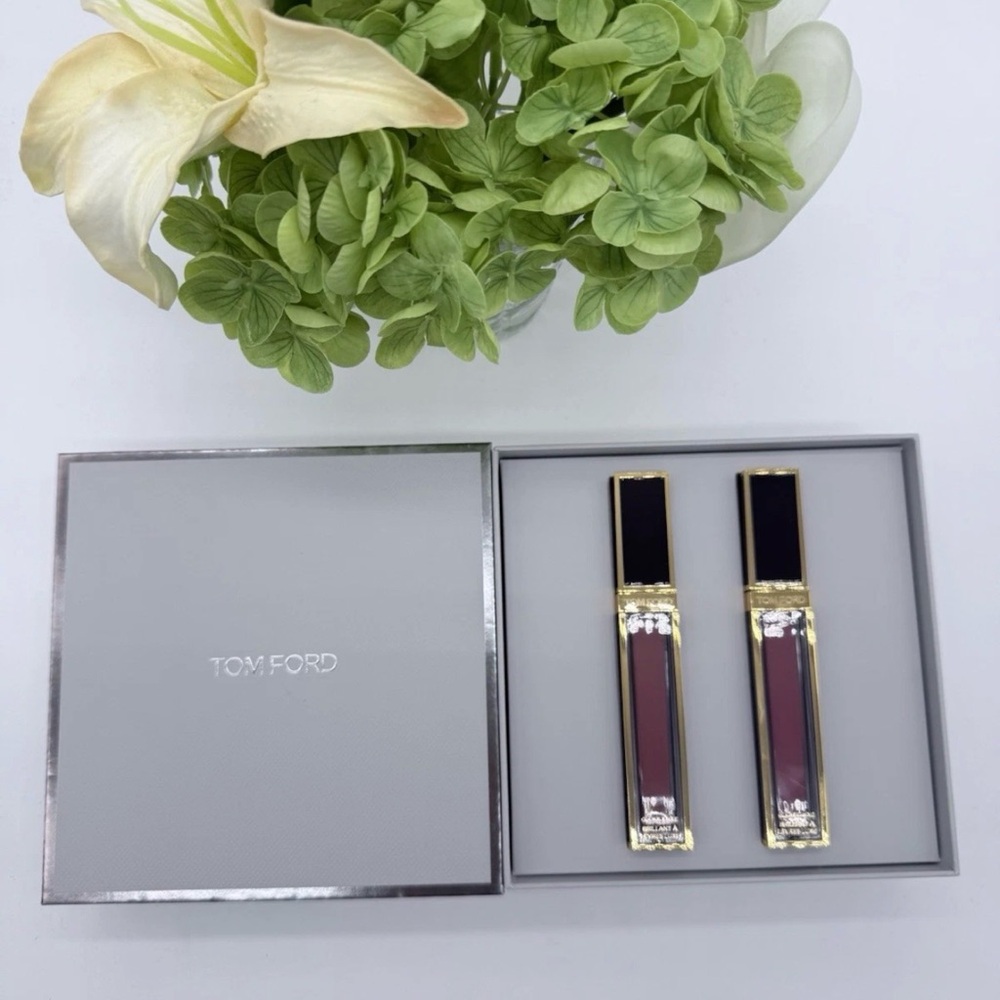 Tom Ford Lip Gloss Luxe Duo 08 INHIBITION & 22 SUNRISE PINK Gift Set Full Sz